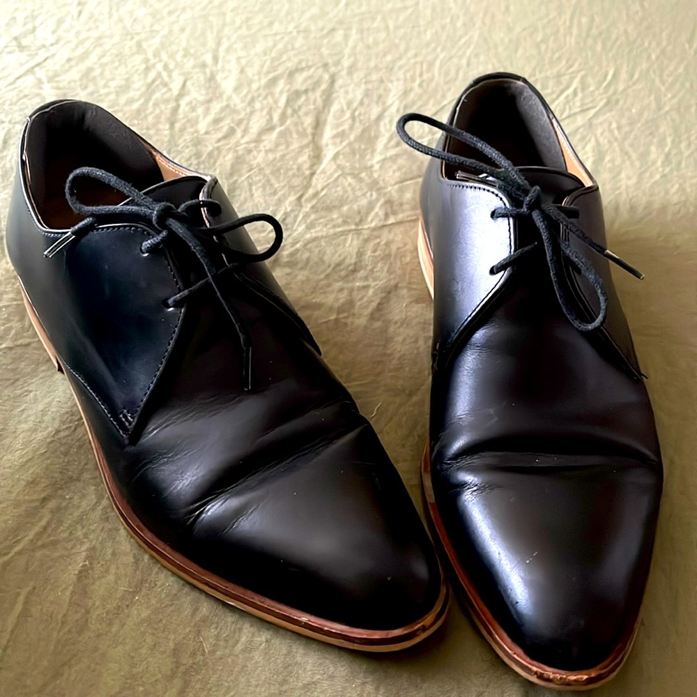 Everlane Black Leather Modern Oxford - Size 7.5 (fit more like 7)